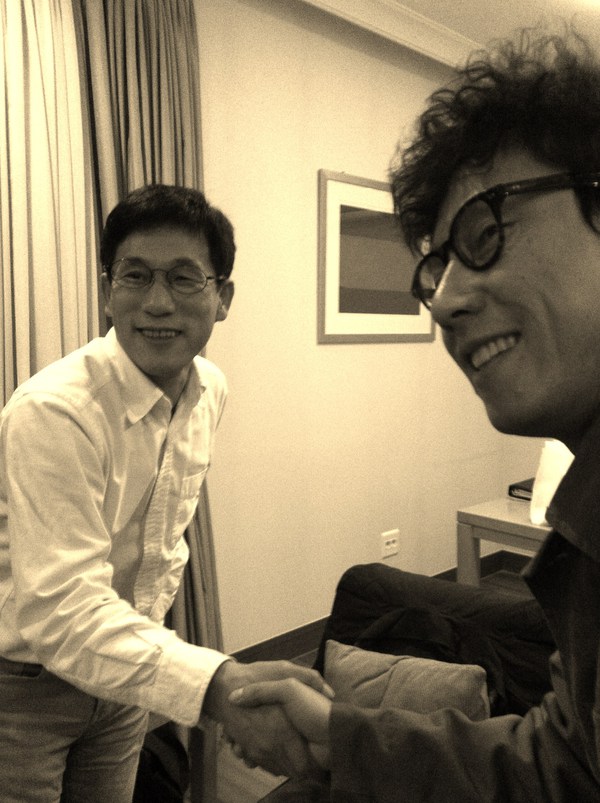 진중권과 윤종신 현피 뜨다.jpg