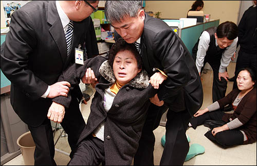 신지호 군의문사위원회 폐지 03.jpg