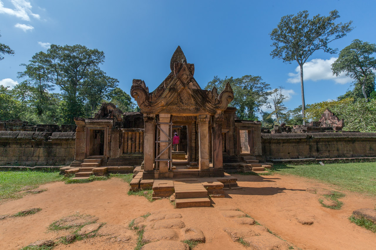 _J0A2356-1.jpg